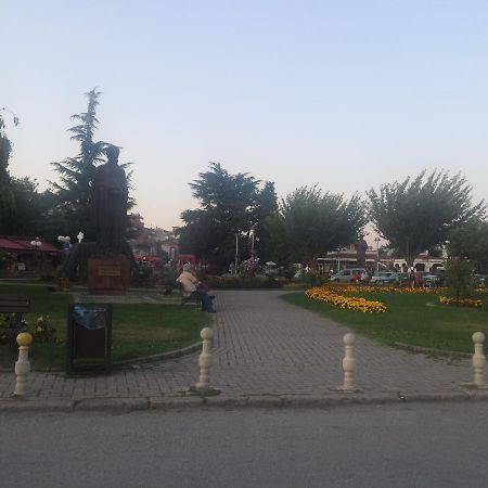 אוהריד Guest House Ginek מראה חיצוני תמונה