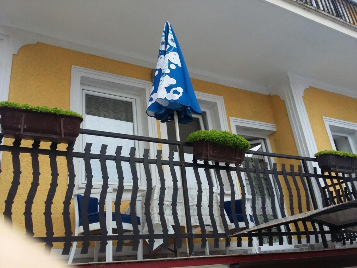 אוהריד Guest House Ginek מראה חיצוני תמונה